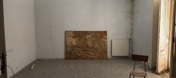 Дуплекс с 15 комнатами в Галлуччо, Италия № 300127 3