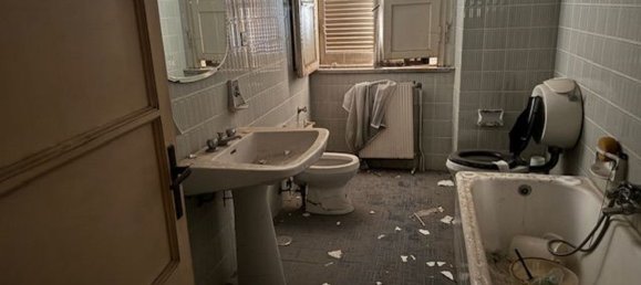 Дуплекс с 15 комнатами в Галлуччо, Италия № 300127 25