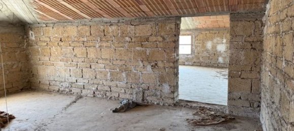 Дуплекс с 15 комнатами в Галлуччо, Италия № 300127 34