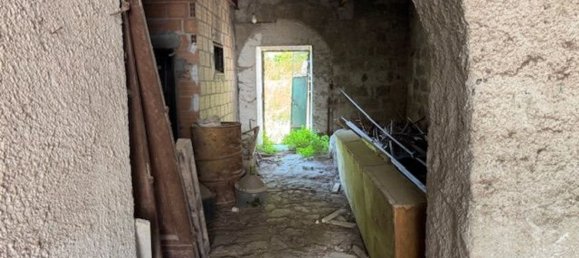 Дуплекс с 15 комнатами в Галлуччо, Италия № 300127 39