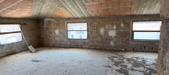 Дуплекс с 15 комнатами в Галлуччо, Италия № 300127 35