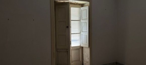 Дуплекс с 15 комнатами в Галлуччо, Италия № 300127 24