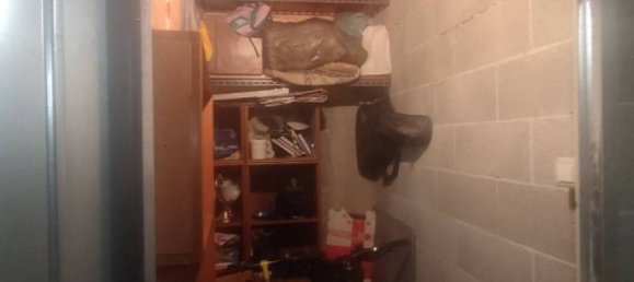 Apartamento de 2 divisões em Garbagnate Milanese, Italy N.º 6936 4
