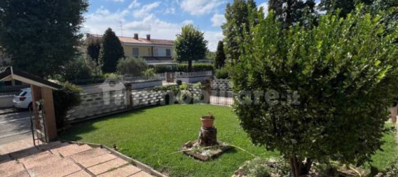 Вилла с 4 спальнями в Гонзага, Италия № 276080 2