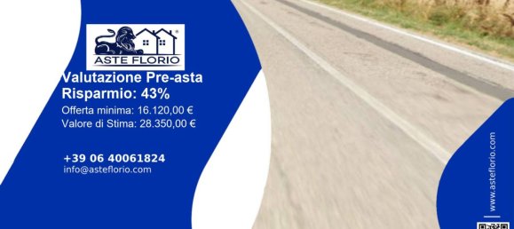 5 rooms Commercial property in Argenta, Italy No. 295589 2