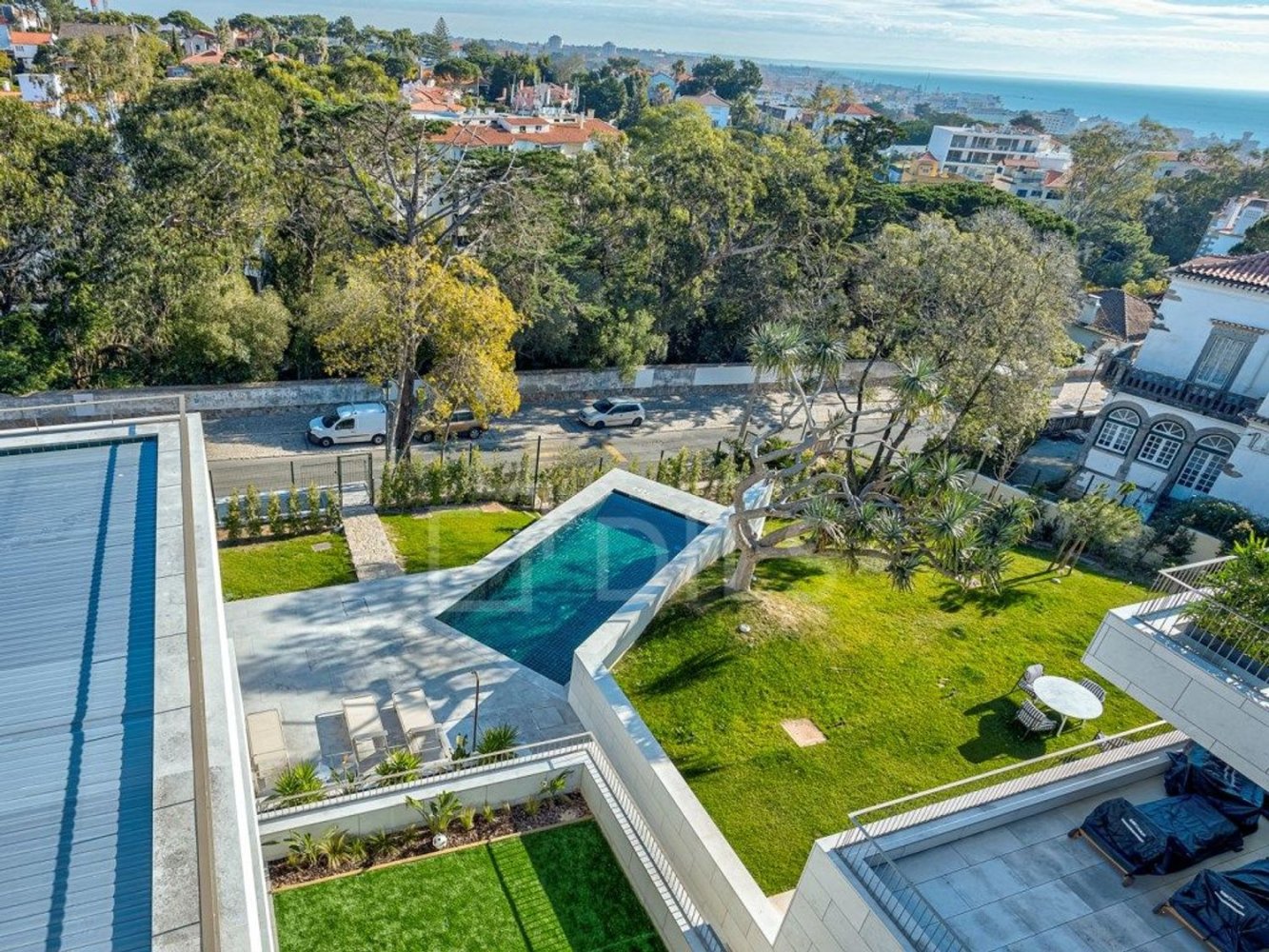 4 غرف نوم منزل ذو طابقين في Cascais, Portugal رقم 147163