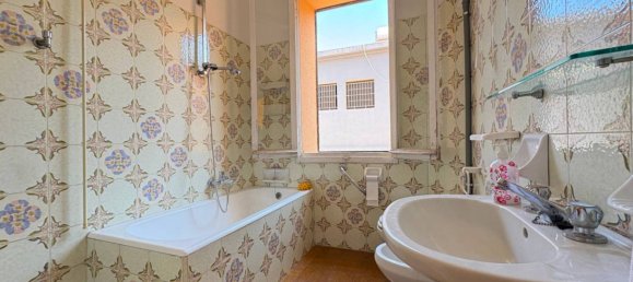 2 غرف نوم شقة في Bologna, Italy رقم 349711 10