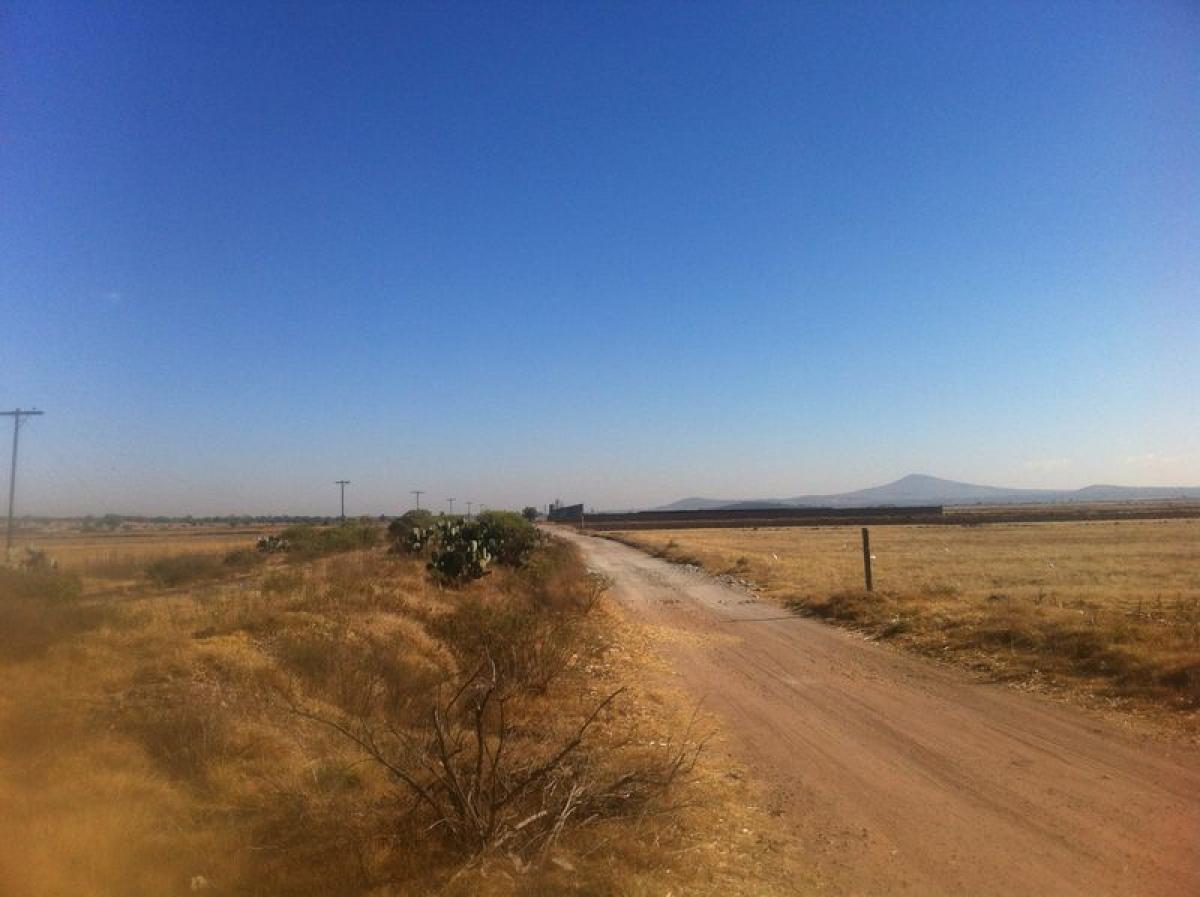  Land in Tultitlan de Mariano Escobedo, Mexico No. 204610