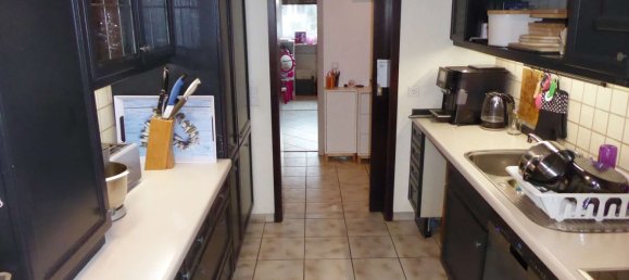 Квартира с 2 спальнями в Фюрт, Германия № 35602 25