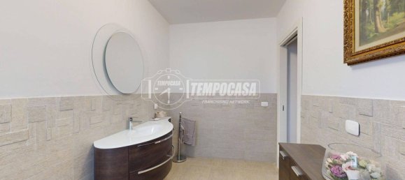 3 Schlafzimmer Villa in Vinovo, Italy, Nr. 342410 9