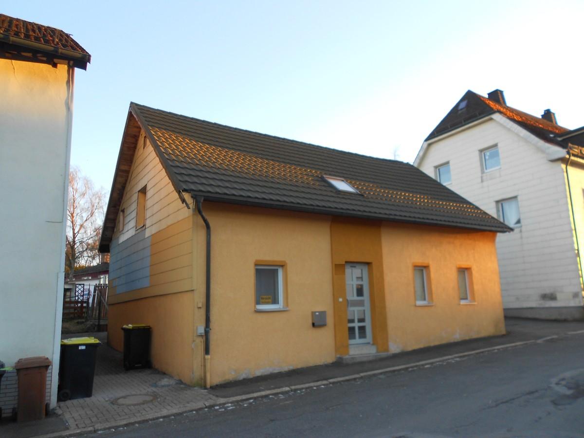 3 Schlafzimmer Haus in Hof, Germany, Nr. 155003