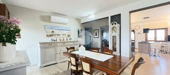 4 Schlafzimmer Wohnung in Rome, Italy, Nr. 373329 7