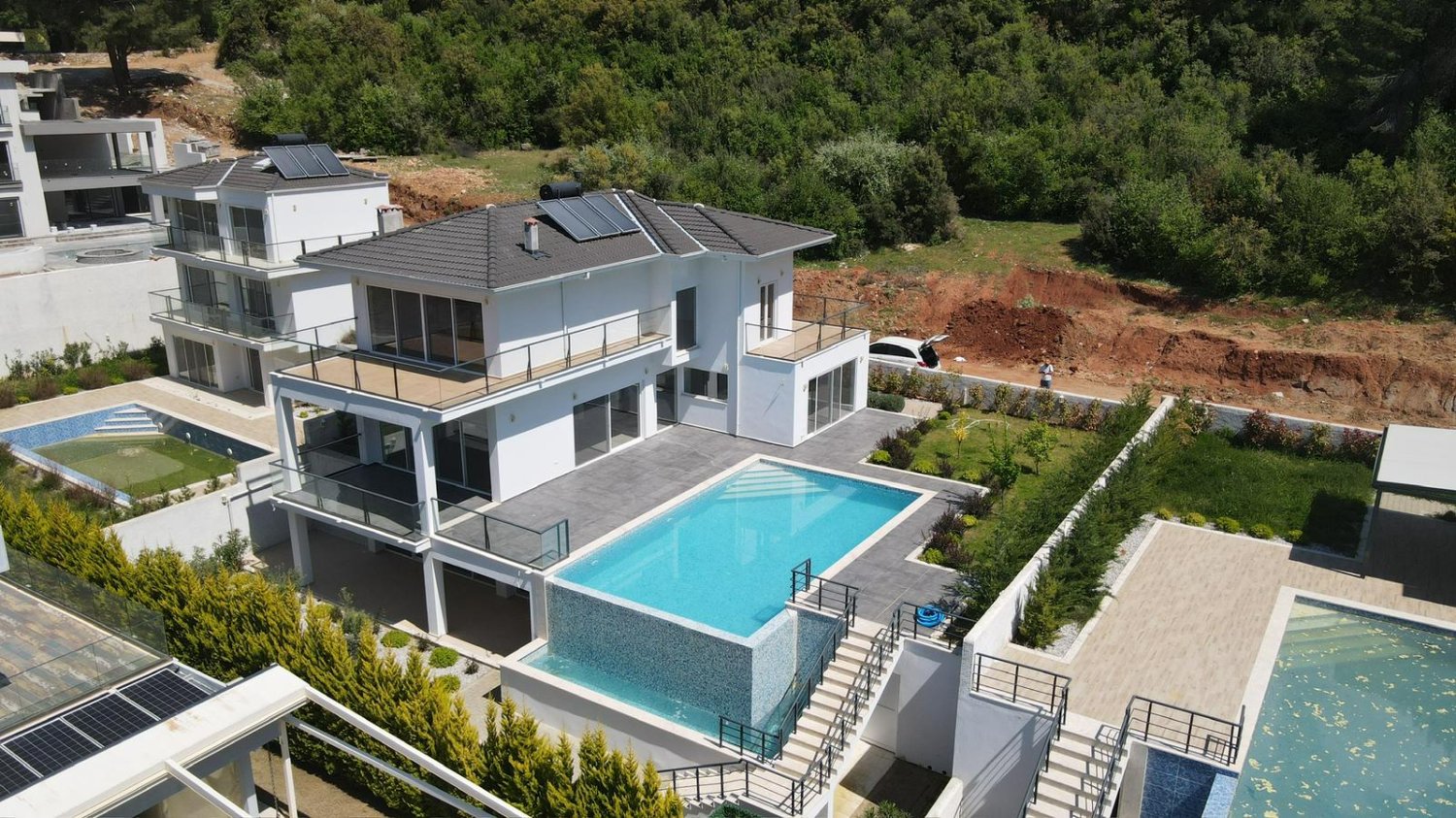 Villa 4+1 in Oludeniz, Turkey No. 47084