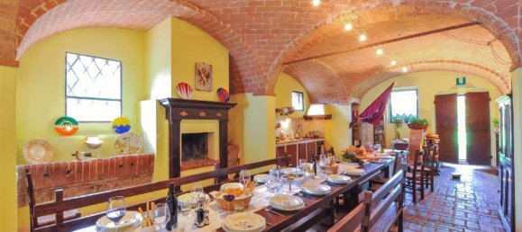 9 bedrooms House in Monteroni d'Arbia, Italy No. 195926 13