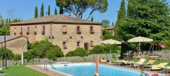 9 bedrooms House in Monteroni d'Arbia, Italy No. 195926 2