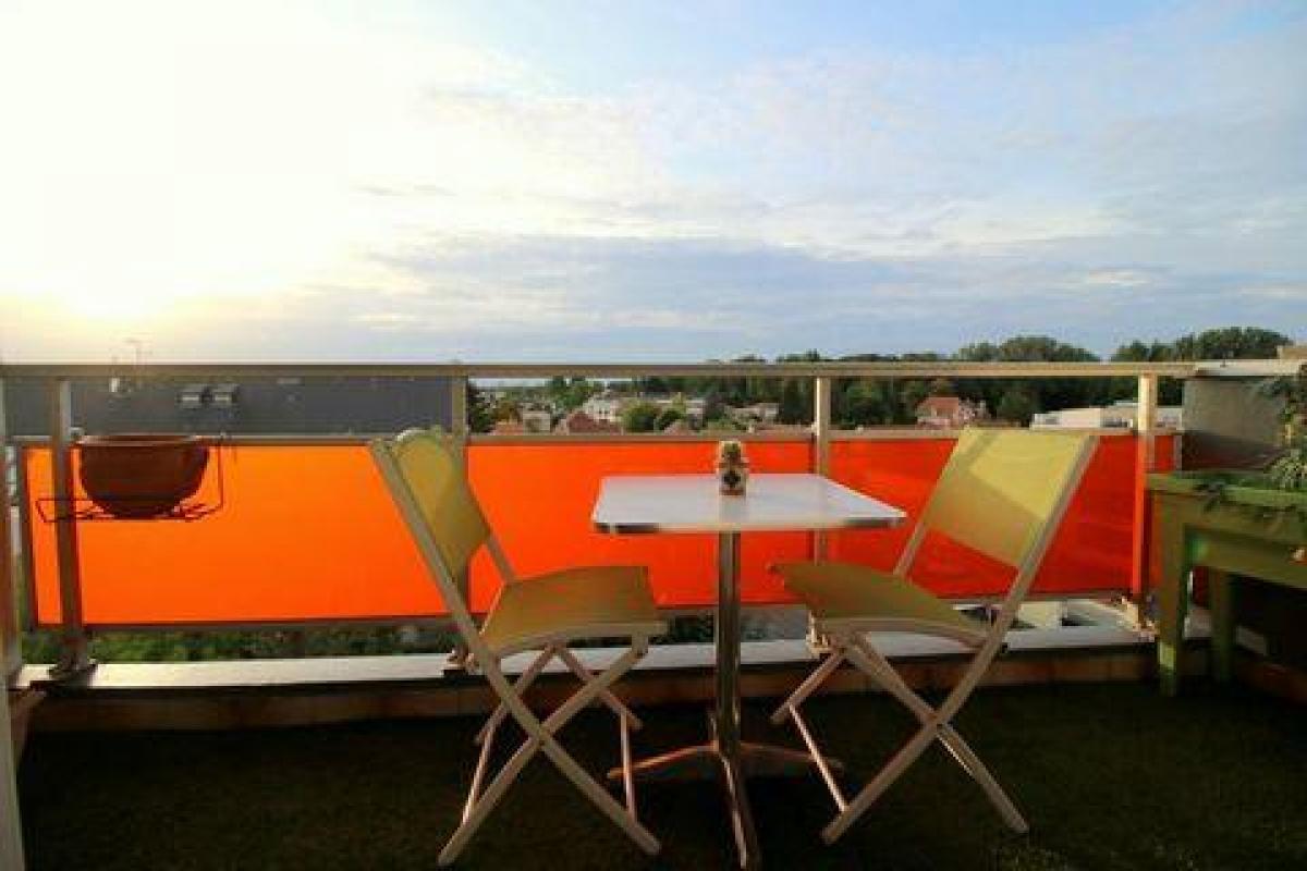 2 bedrooms Condo in Cormontreuil, France No. 35493