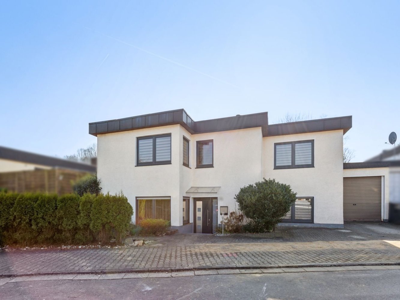 Дом с 4 комнатами в Хохзауэрланд, Германия № 16747