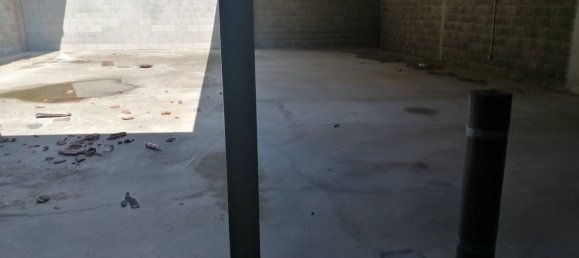 700m² Commercial property in Trecate, Italy No. 345867 5