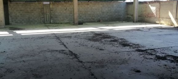 700m² Commercial property in Trecate, Italy No. 345867 11