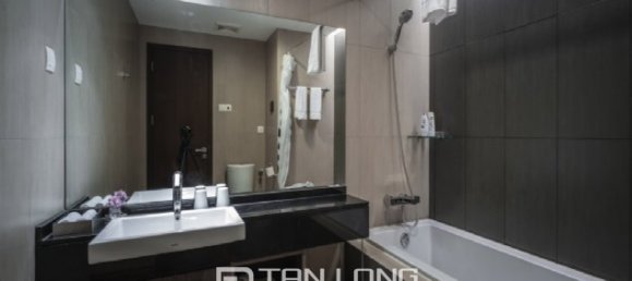 4 bedrooms Apartment in Ba Dinh, Vietnam No. 1102 8