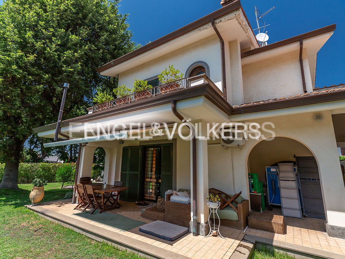 3 Schlafzimmer Villa in Grottaferrata, Italy, Nr. 131934