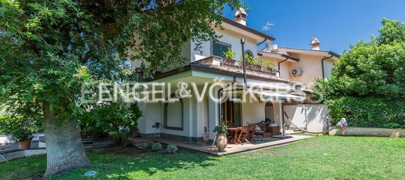 3 Schlafzimmer Villa in Grottaferrata, Italy, Nr. 131934 2