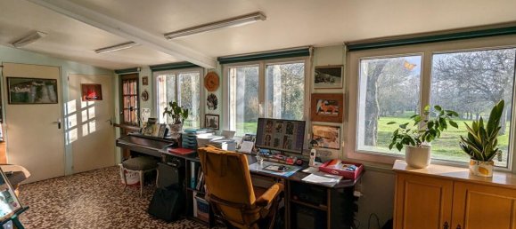 4 Schlafzimmer Schlösser in La Loupe, France, Nr. 83517 7