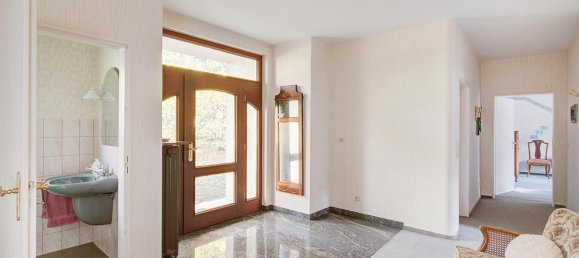 Oficina de 6 habitaciónes en Westerwaldkreis, Germany No. 61153 14