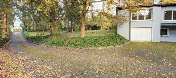 Oficina de 6 habitaciónes en Westerwaldkreis, Germany No. 61153 31