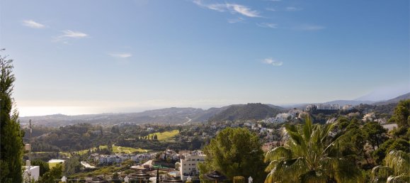 4 bedrooms House in La Quinta, Spain No. 59032 26