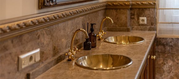 4 bedrooms House in La Quinta, Spain No. 59032 13