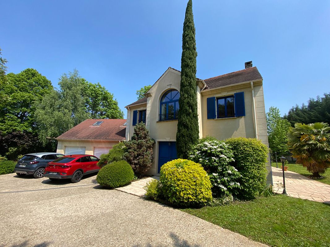 4 chambres Maison à Villebon-sur-Yvette, France No. 171851