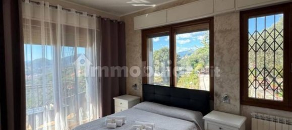 Villa de 3 dormitorios en Cogorno, Italy No. 317959 11