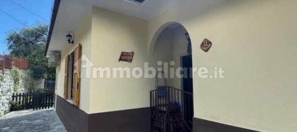 Villa de 3 dormitorios en Cogorno, Italy No. 317959 32