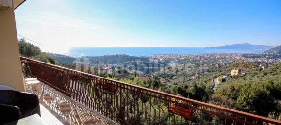 Villa de 3 dormitorios en Cogorno, Italy No. 317959 6