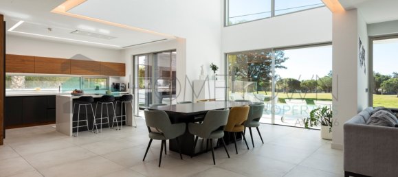 Villa T5 em Quarteira, Portugal N.º 112291 4