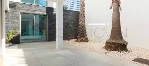 Villa T5 em Quarteira, Portugal N.º 112291 45