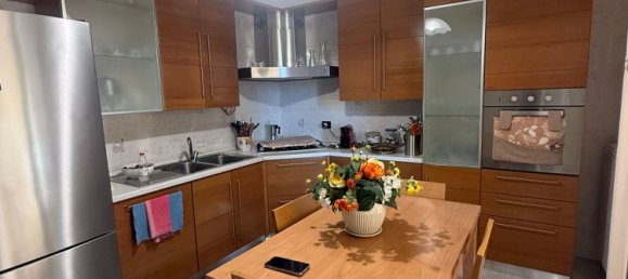 5 rooms Apartment in Crotone, Italy No. 298722 6