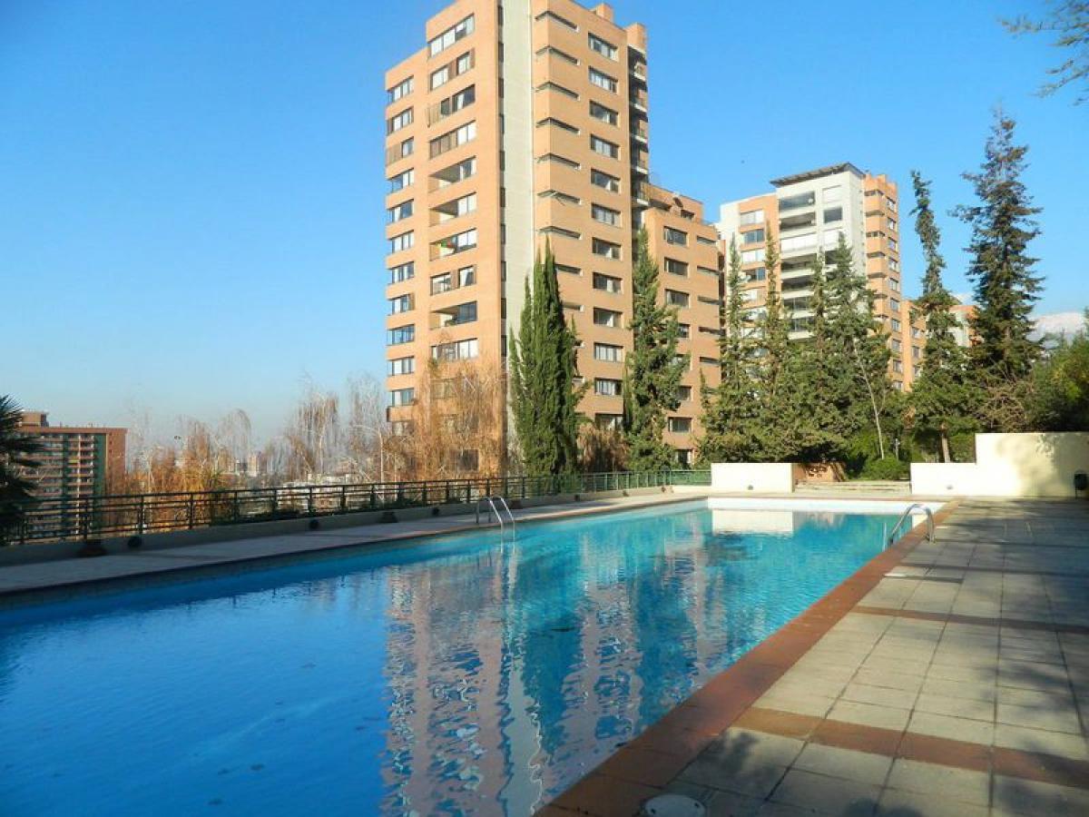 3 bedrooms Apartment in Santiago, Chile No. 2085