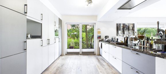 Коммерческая недвижимость с 5 спальнями в Аурих, Германия № 356618 17