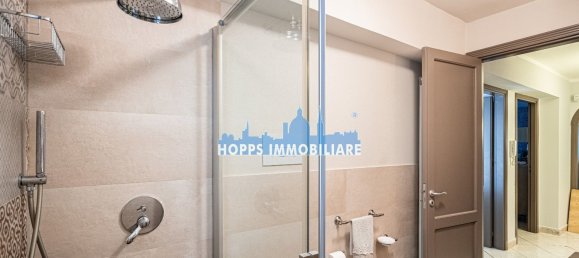 5 rooms Apartment in Palermo, Italy No. 68086 44