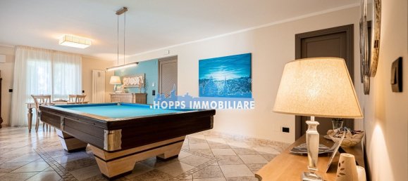 5 rooms Apartment in Palermo, Italy No. 68086 11