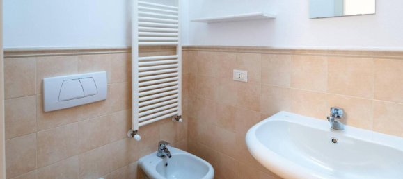 Квартира с 4 комнатами в Пьяноро, Италия № 25758 19