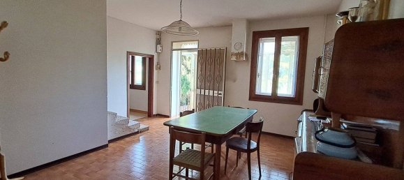 Casa de 3 dormitorios en San Vito di Leguzzano, Italy No. 133820 13