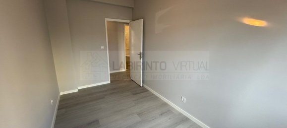 Квартира с 3 спальнями в Лориш, Португалия № 94652 10