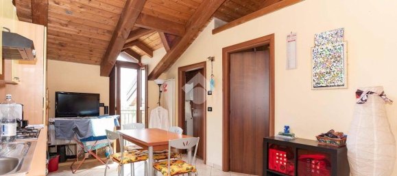 1 Schlafzimmer Wohnung in Cirié, Italy, Nr. 342413 4