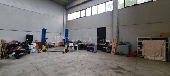 Almacén en Reggio Emilia, Italy 494 m² No. 143588 5