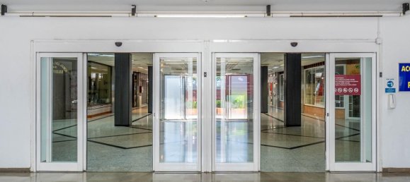 Propiedad comercial en Granada, Spain 25 m² No. 166615 18