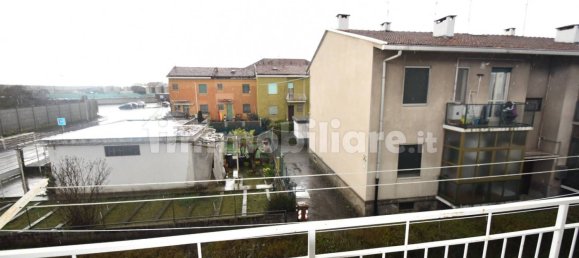 2 bedrooms Apartment in Vercelli, Italy No. 58905 20