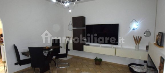 2 bedrooms Apartment in Vercelli, Italy No. 58905 4